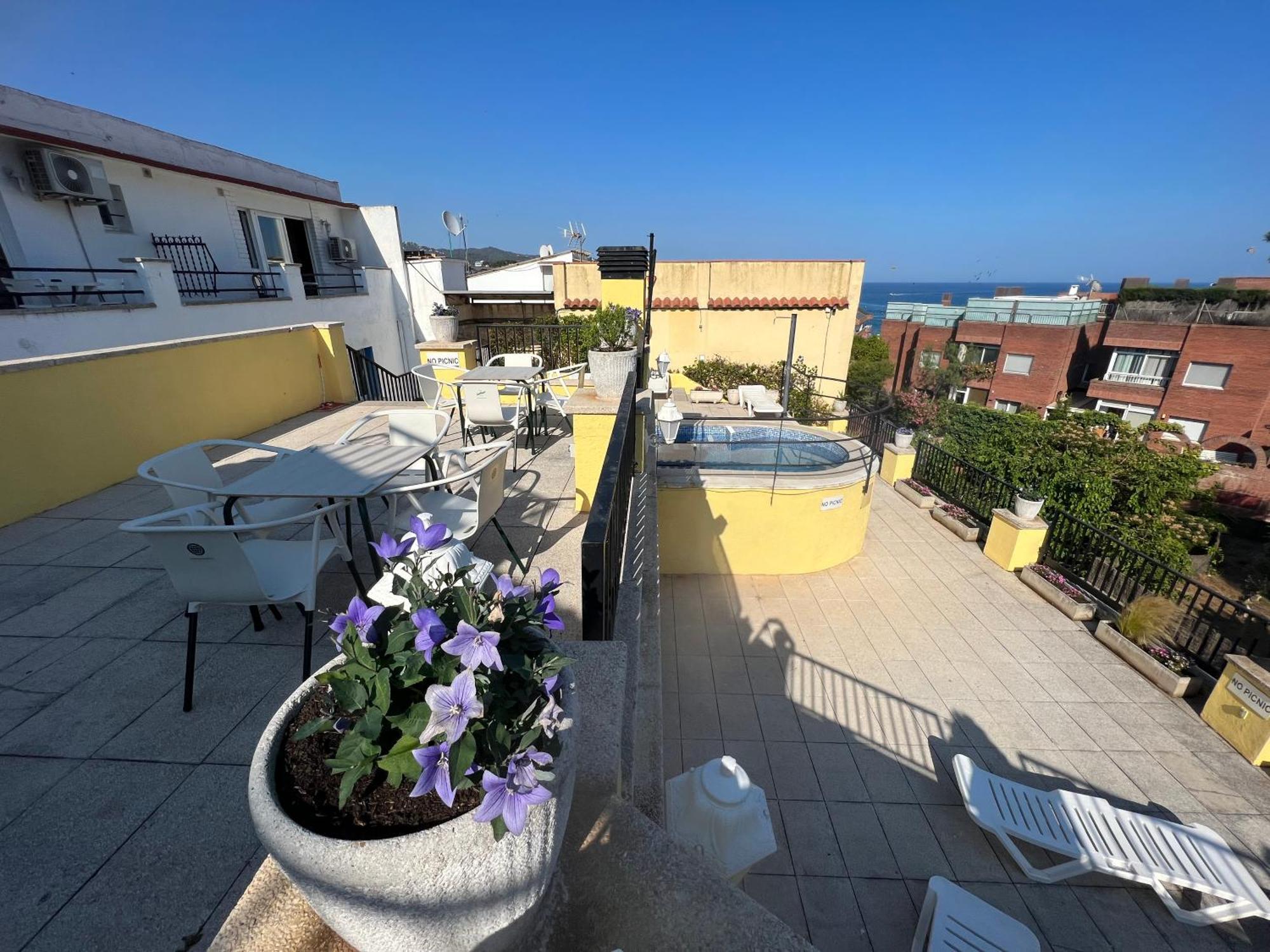 Apartaments Monjardi Lloret de Mar Exterior foto